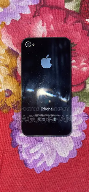 অ্যাপল আইফোন ৪এস ৮ জিবি ব্ল্যাক