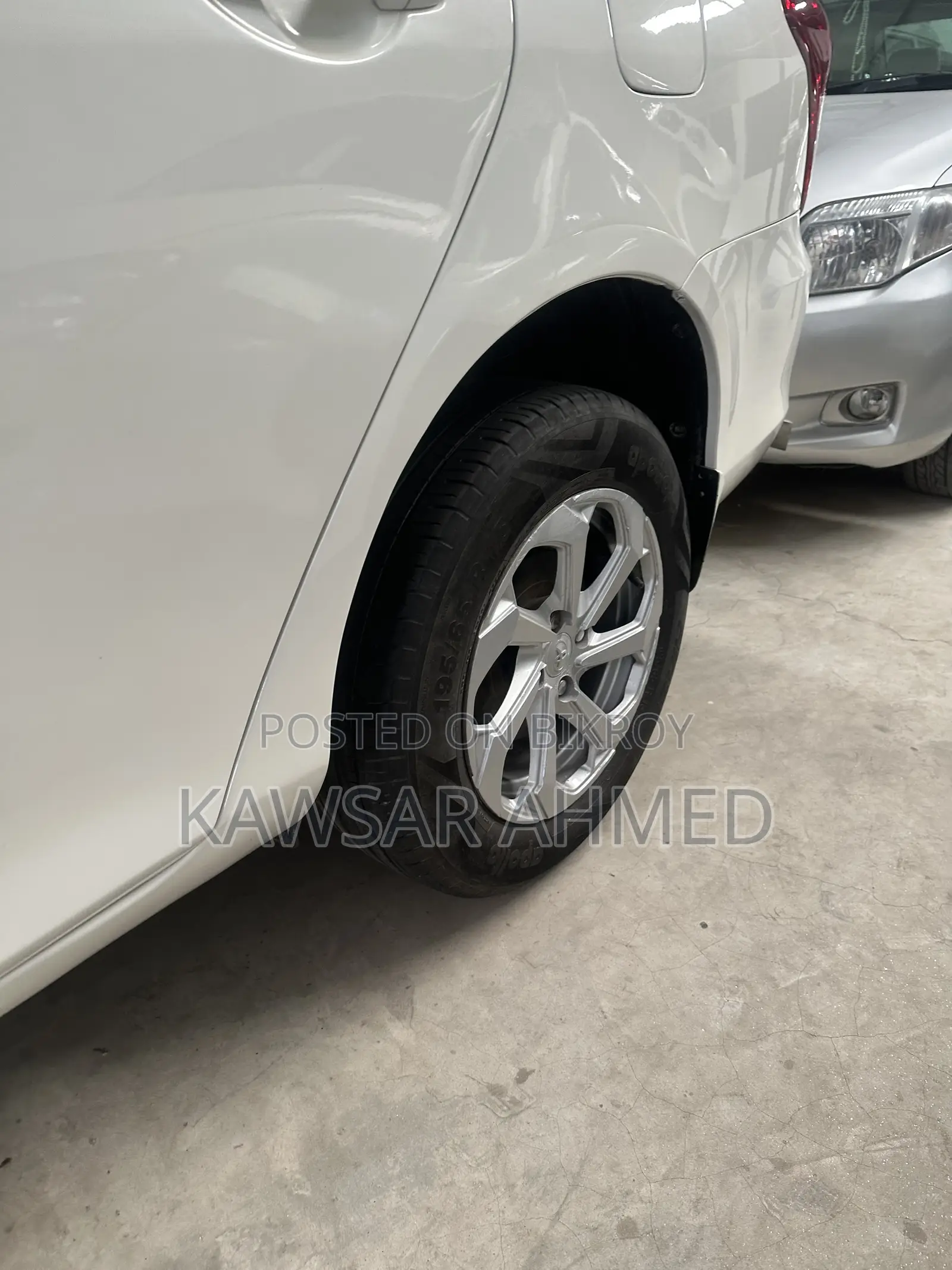 Toyota Axio 1.5 G 2WD 2012 Pearl