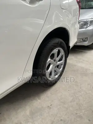 Toyota Axio 1.5 G 2WD 2012 Pearl