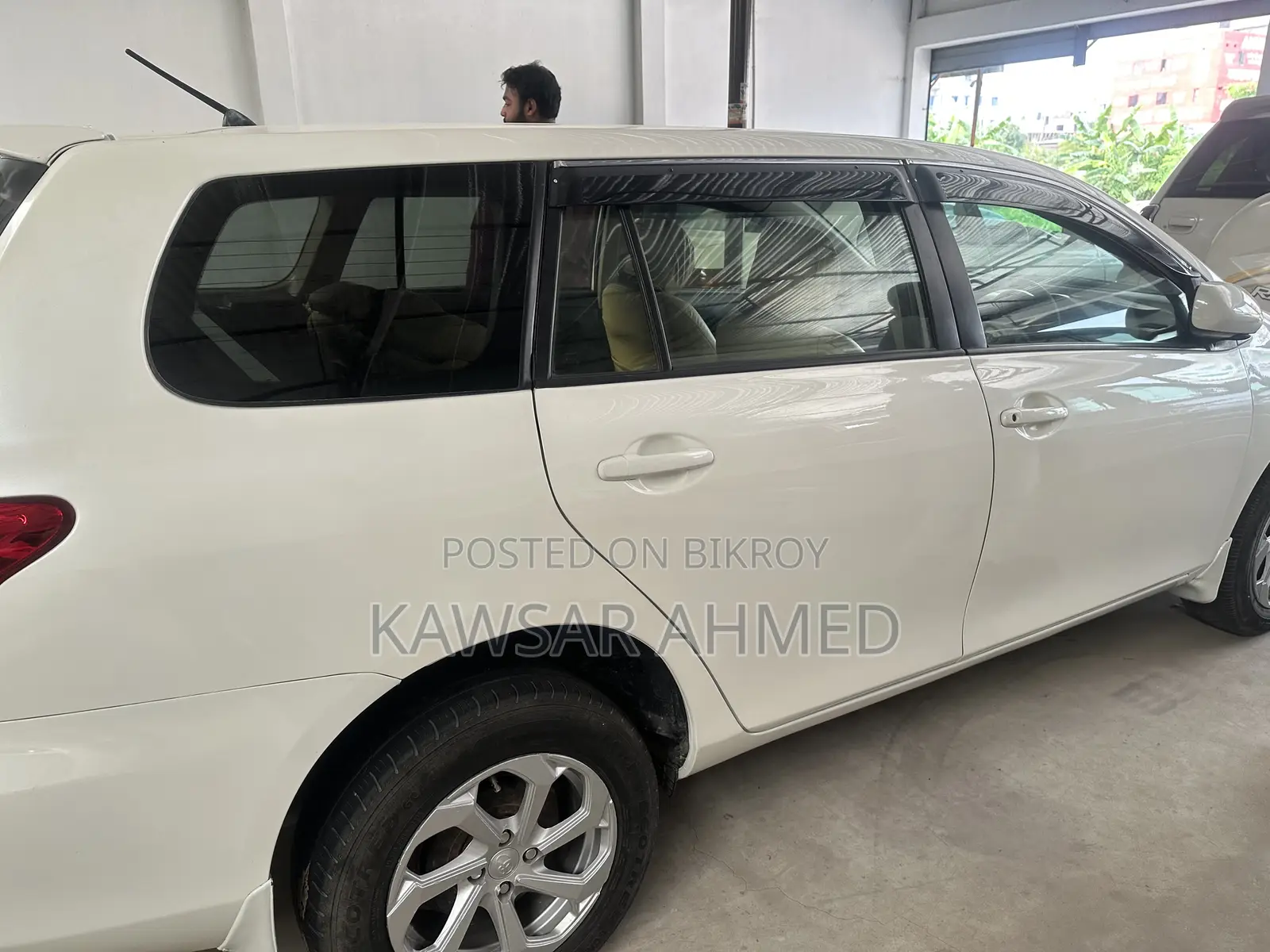 Toyota Axio 1.5 G 2WD 2012 Pearl