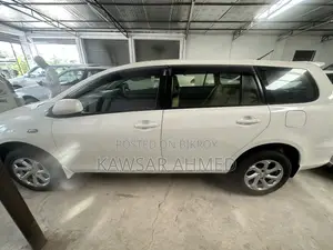 Toyota Axio 1.5 G 2WD 2012 Pearl