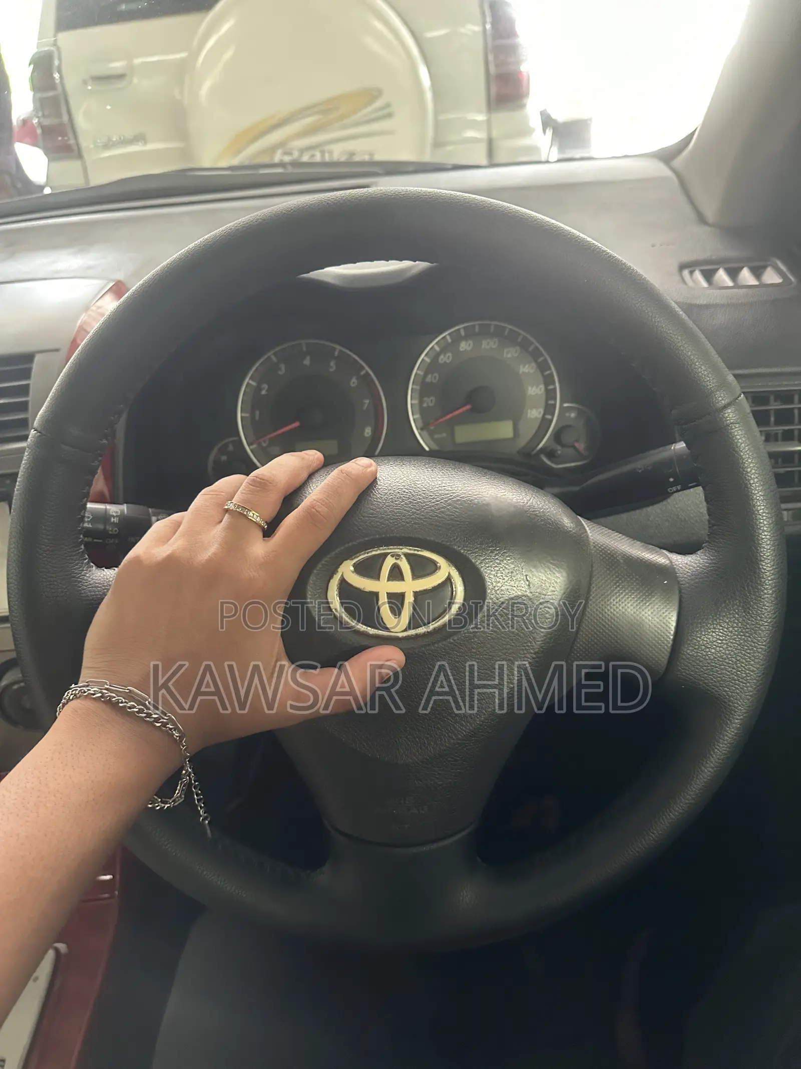 Toyota Axio 1.5 G 2WD 2012 Pearl