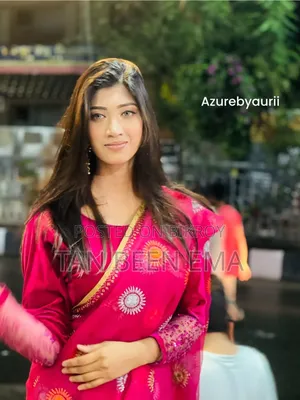 মসলিন শাড়ি