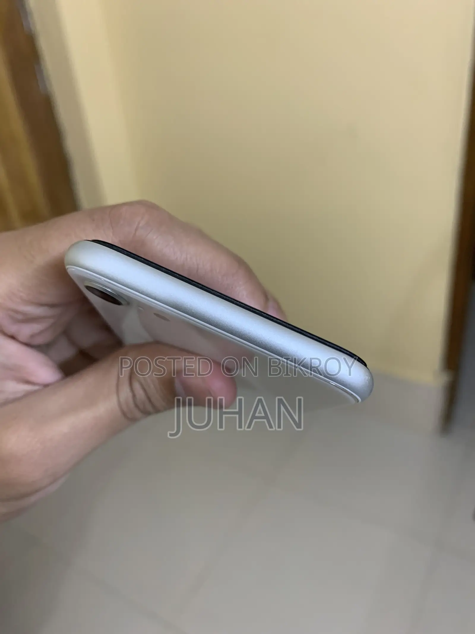 Apple iPhone SE (2020) 64 GB White