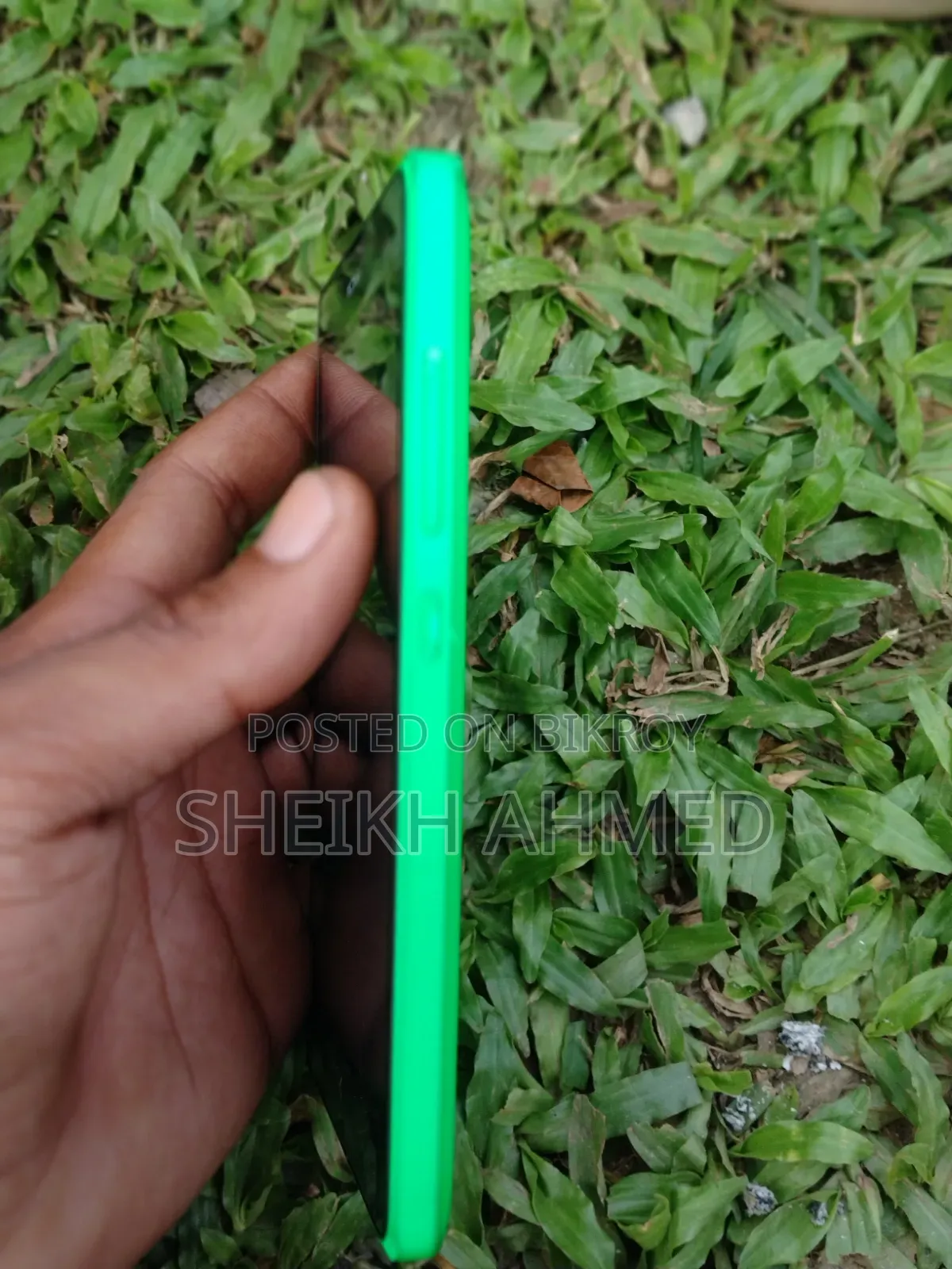 Nokia XL 4 GB Green
