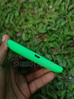 Nokia XL 4 GB Green