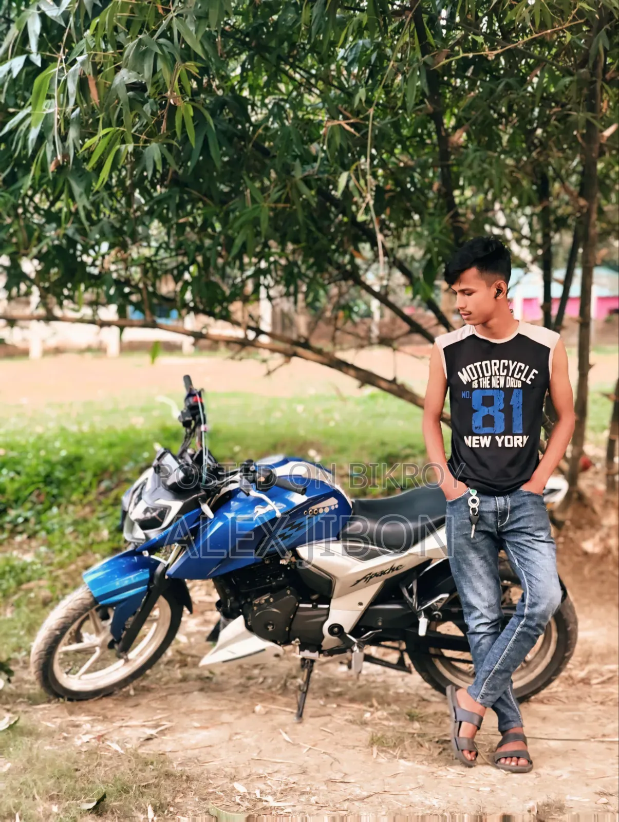 TVS Apache 160 4V 2019 Blue