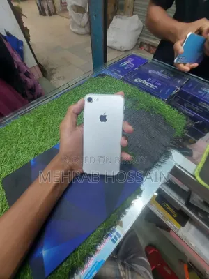 Apple iPhone 7 32 GB White