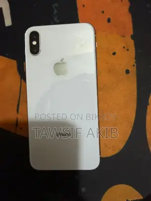 Apple iPhone X 256 GB White