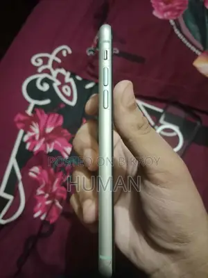 Apple iPhone 11 64 GB Green