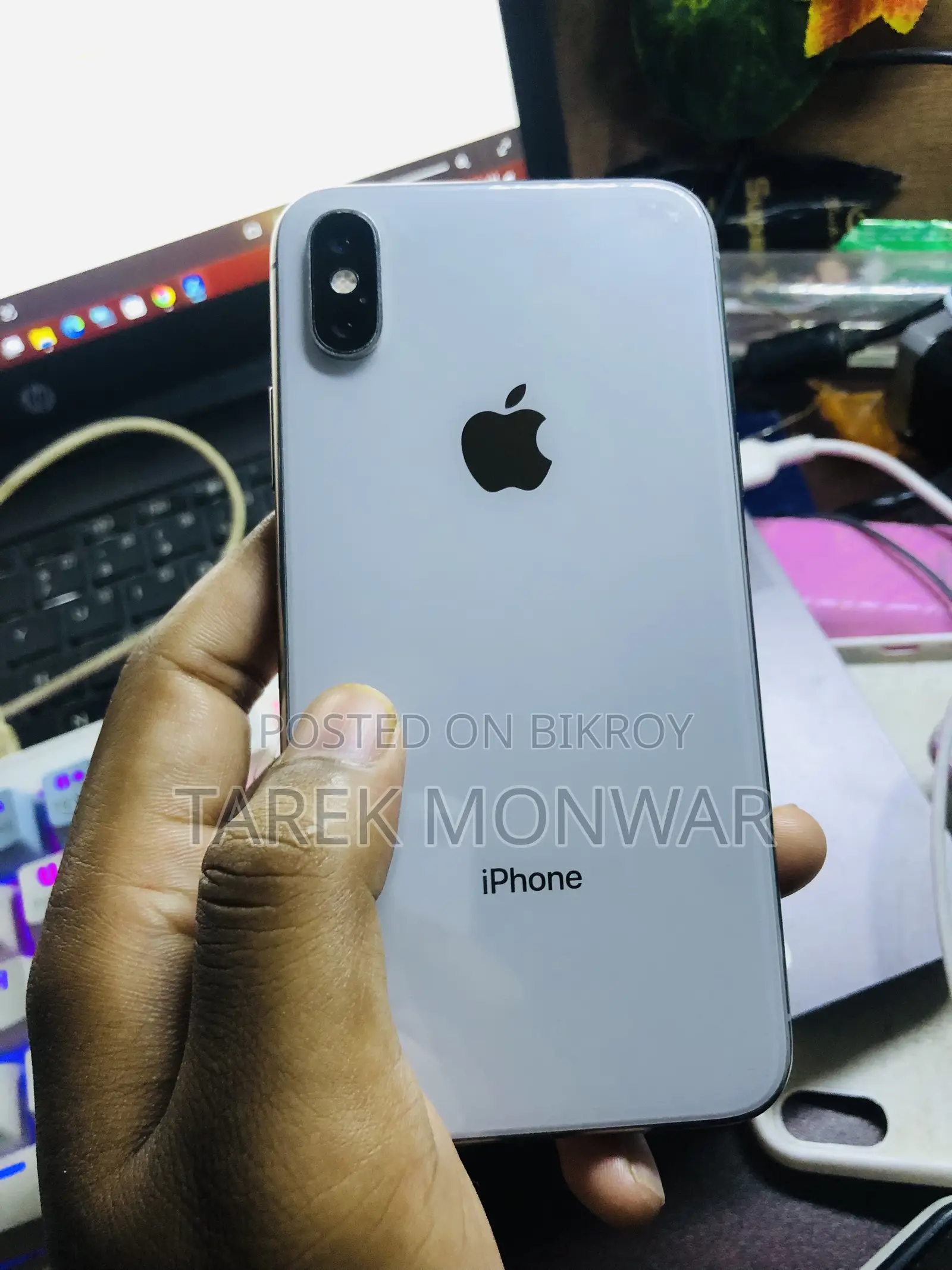 Apple iPhone XS 64 GB White