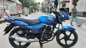 টিভিএস মেট্রো প্লাস ২০১৭ নীল