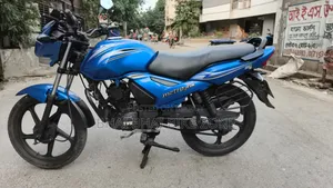 টিভিএস মেট্রো প্লাস ২০১৭ নীল