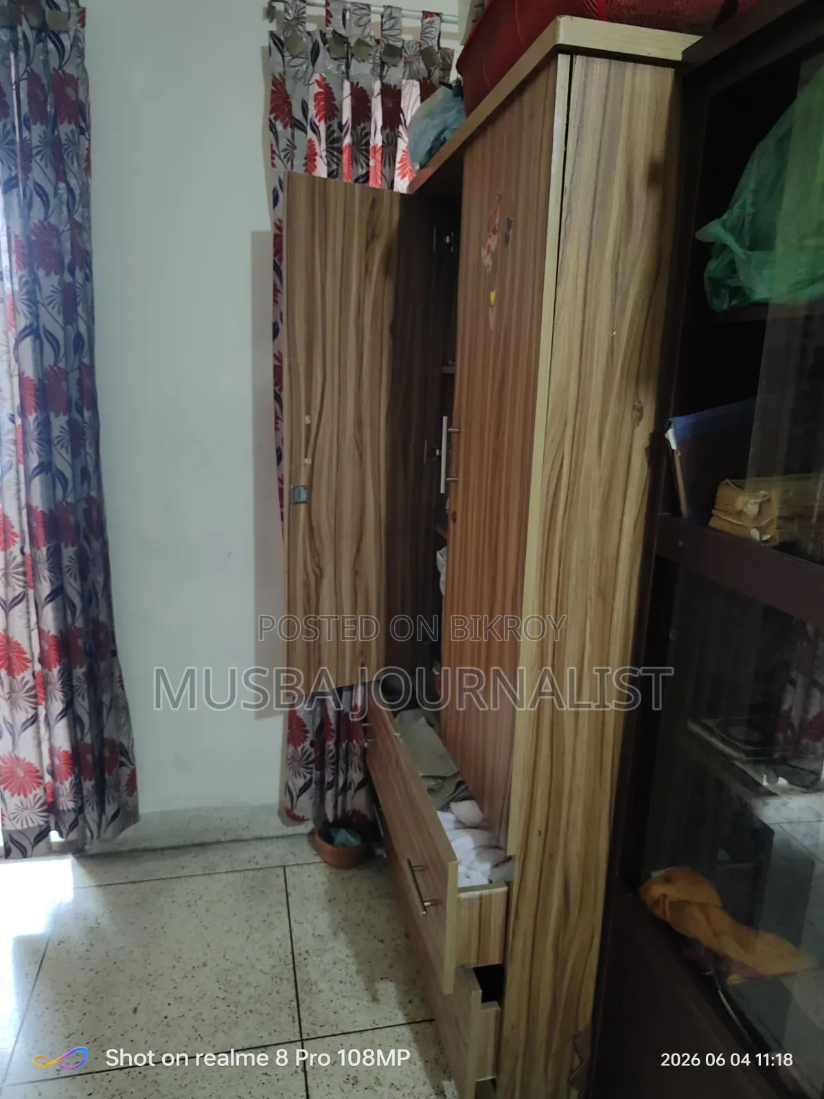 Used Partex Board Almirah for sale