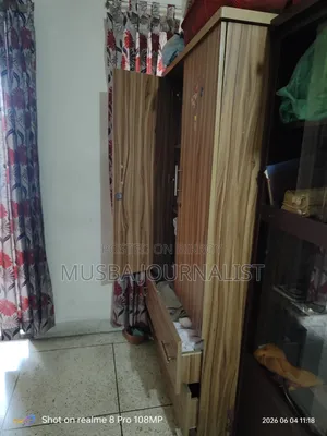 Used Partex Board Almirah for sale
