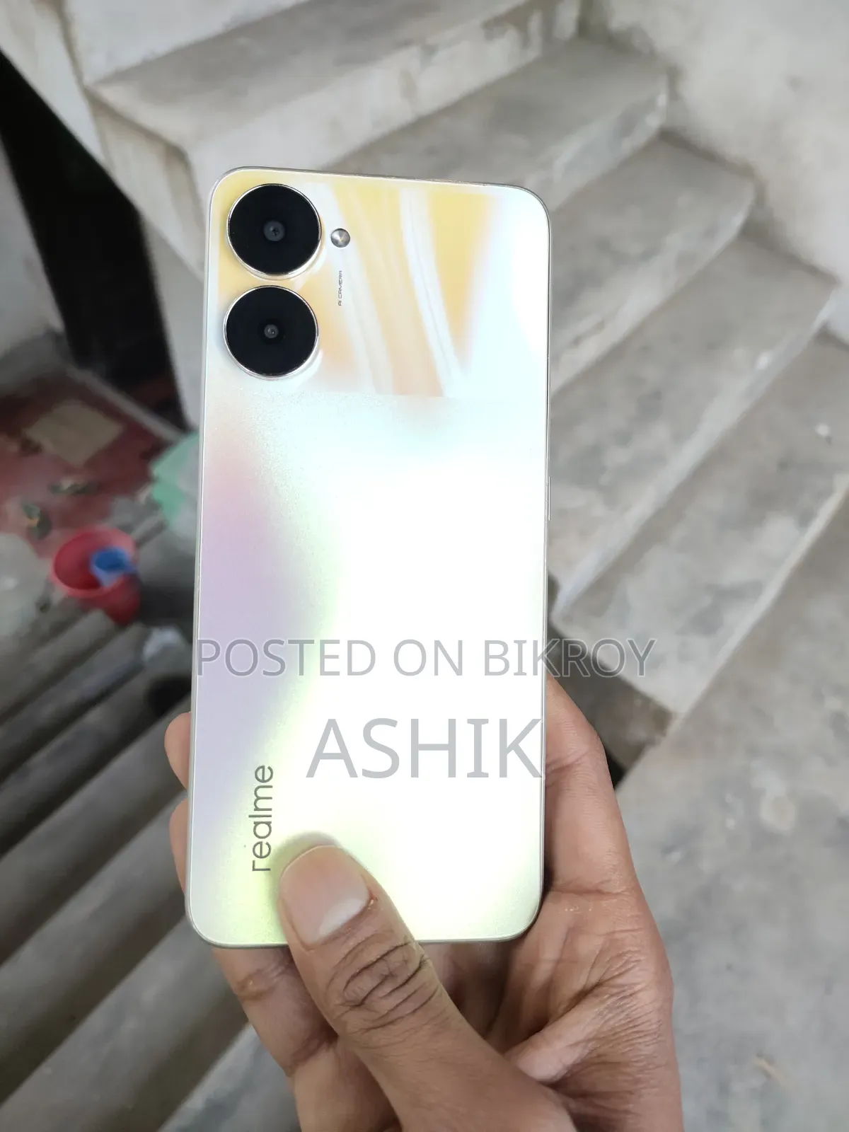 Realme 128 GB Gold