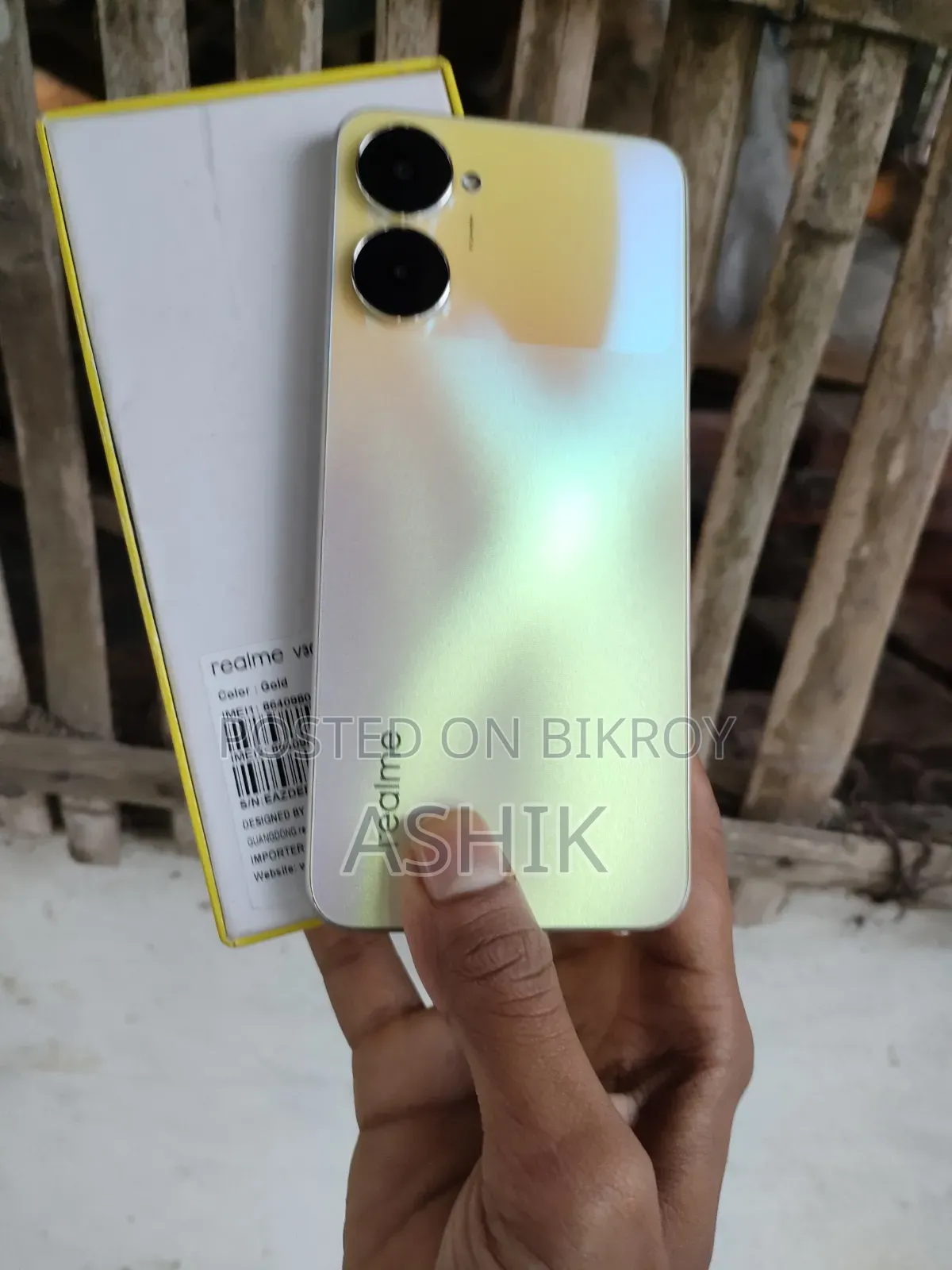 Realme 128 GB Gold