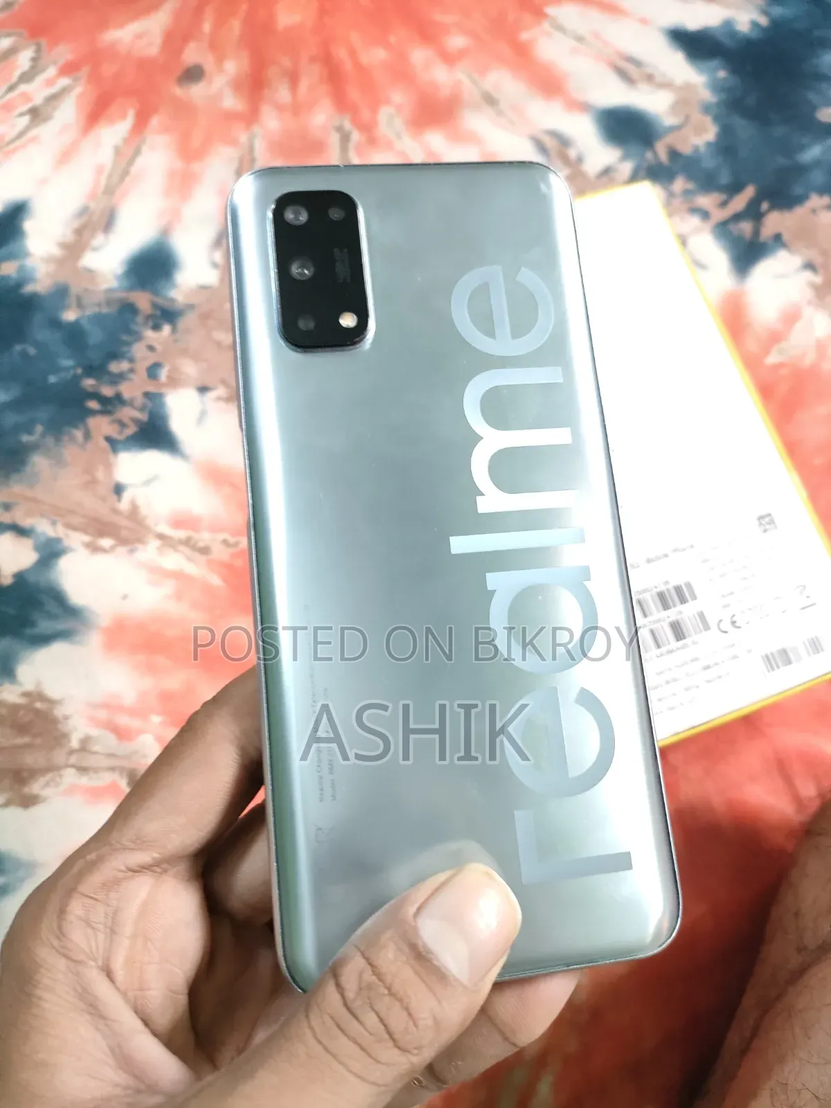 Realme 128 GB Silver