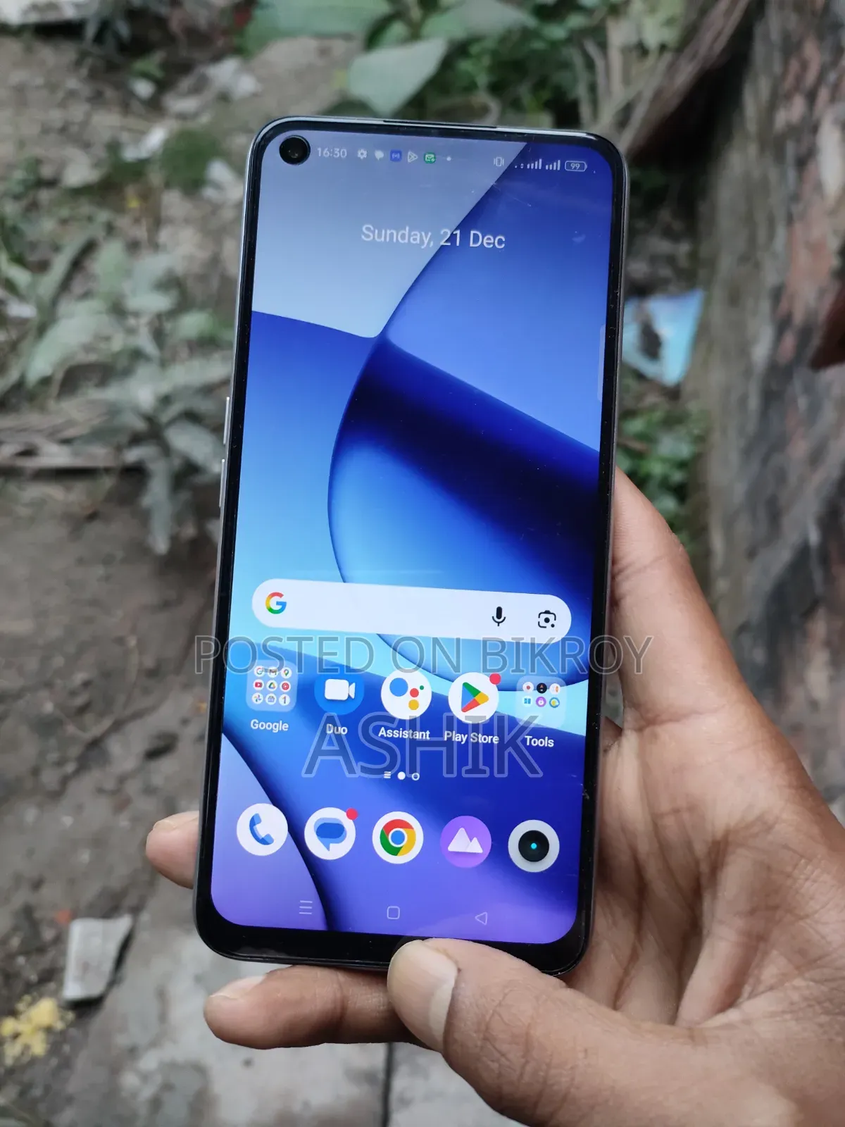Realme 128 GB Silver