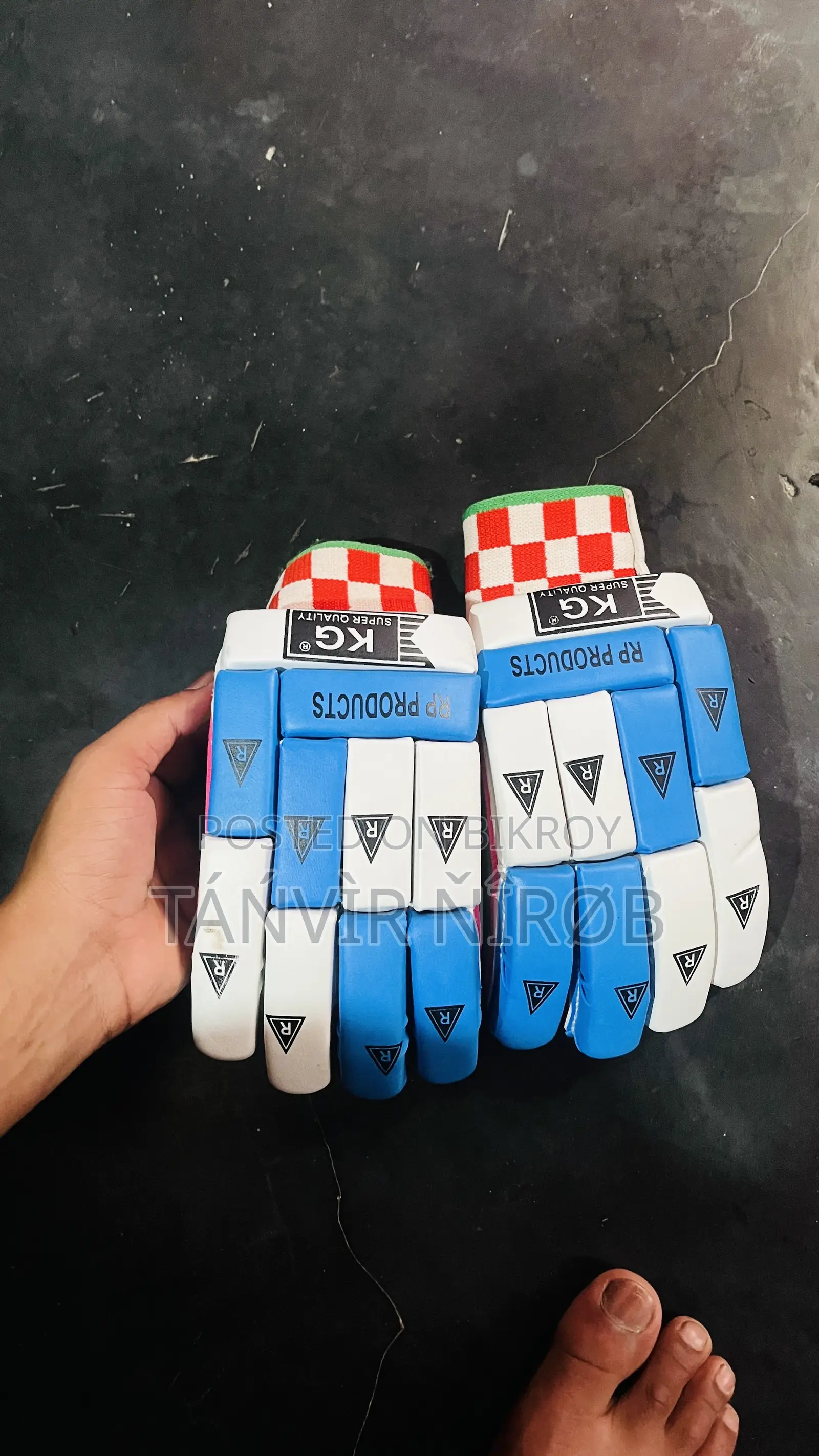 Cricket set used for 1 month