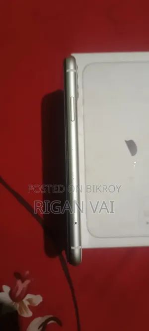 Apple iPhone 11 128 GB White