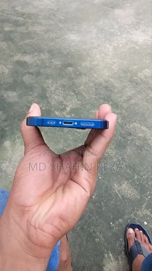 Apple iPhone 12 64 GB Blue