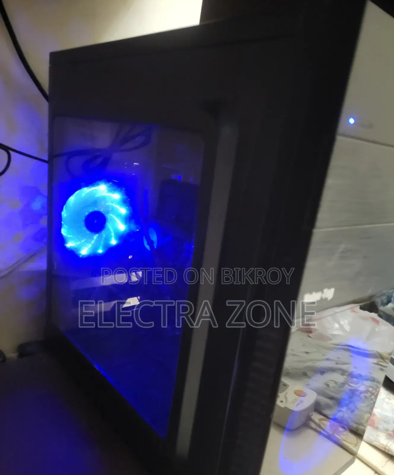 Gigabyte GA-H110MSTX-HD3-ZK 8GB Intel Core I3 SSD 256GB