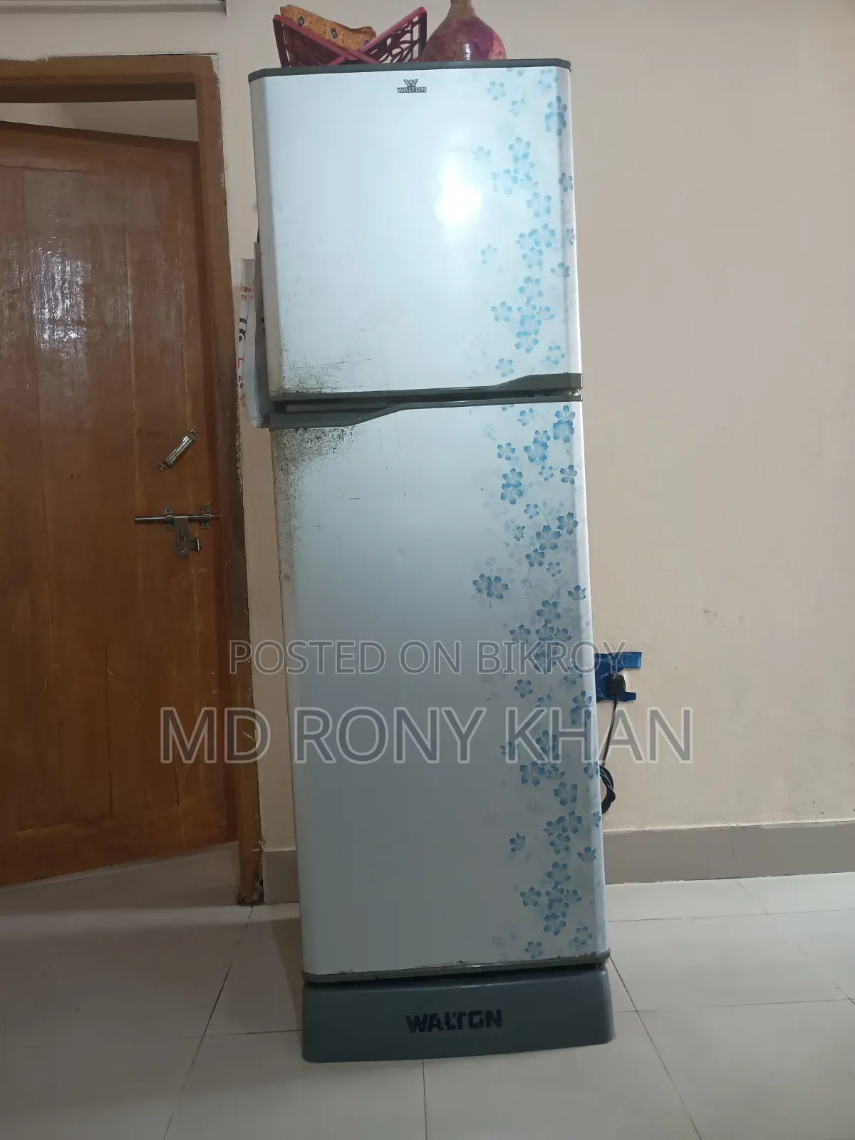Walton Refrigerator Fridge
