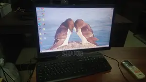 Desktop Computer Gigabyte GB-BRi5H-8250 8GB Intel Core I3 HDD 256GB