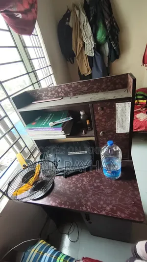 টেবিল বিক্রয়