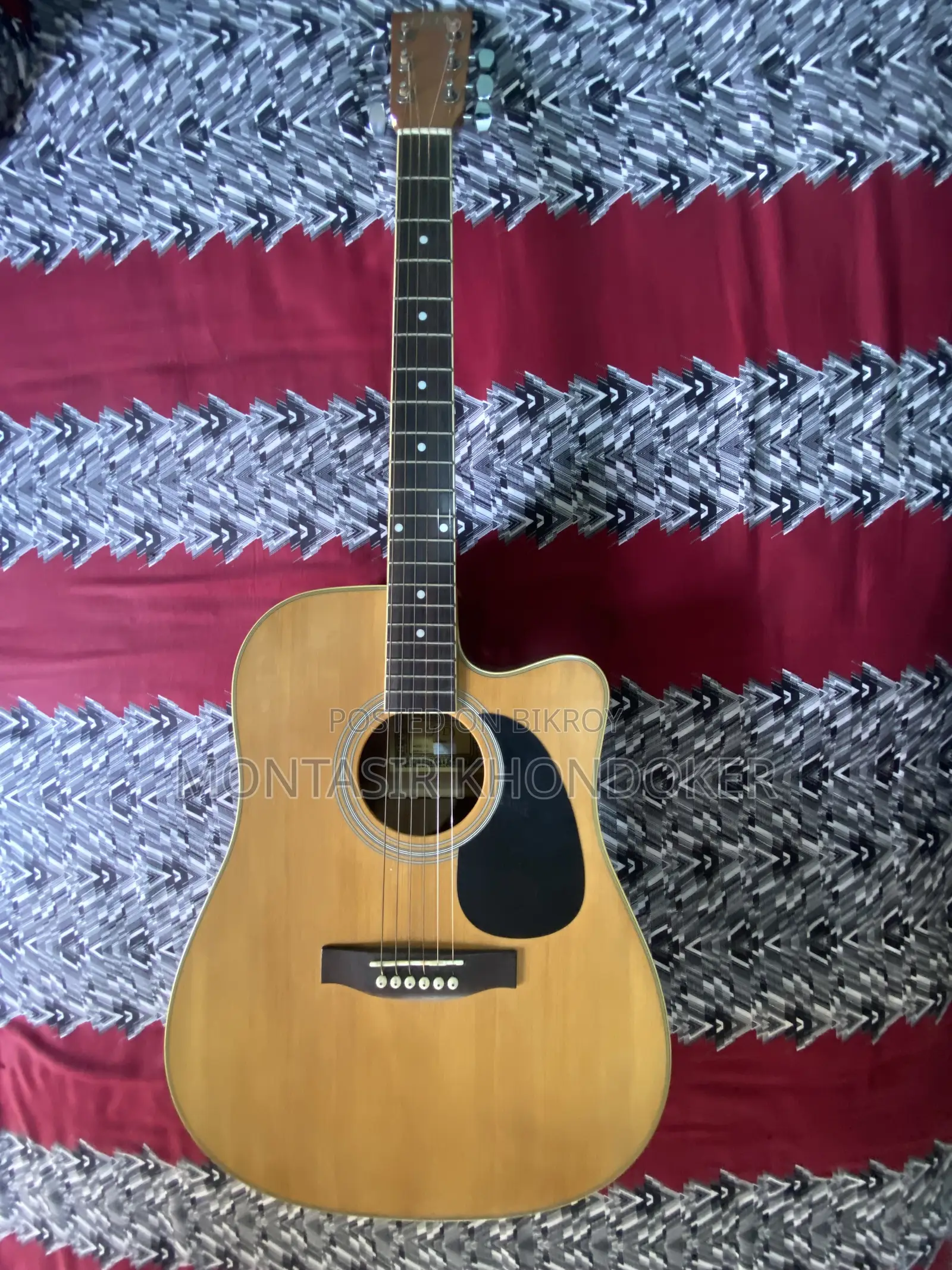 Yamaha Fg9 Guitar