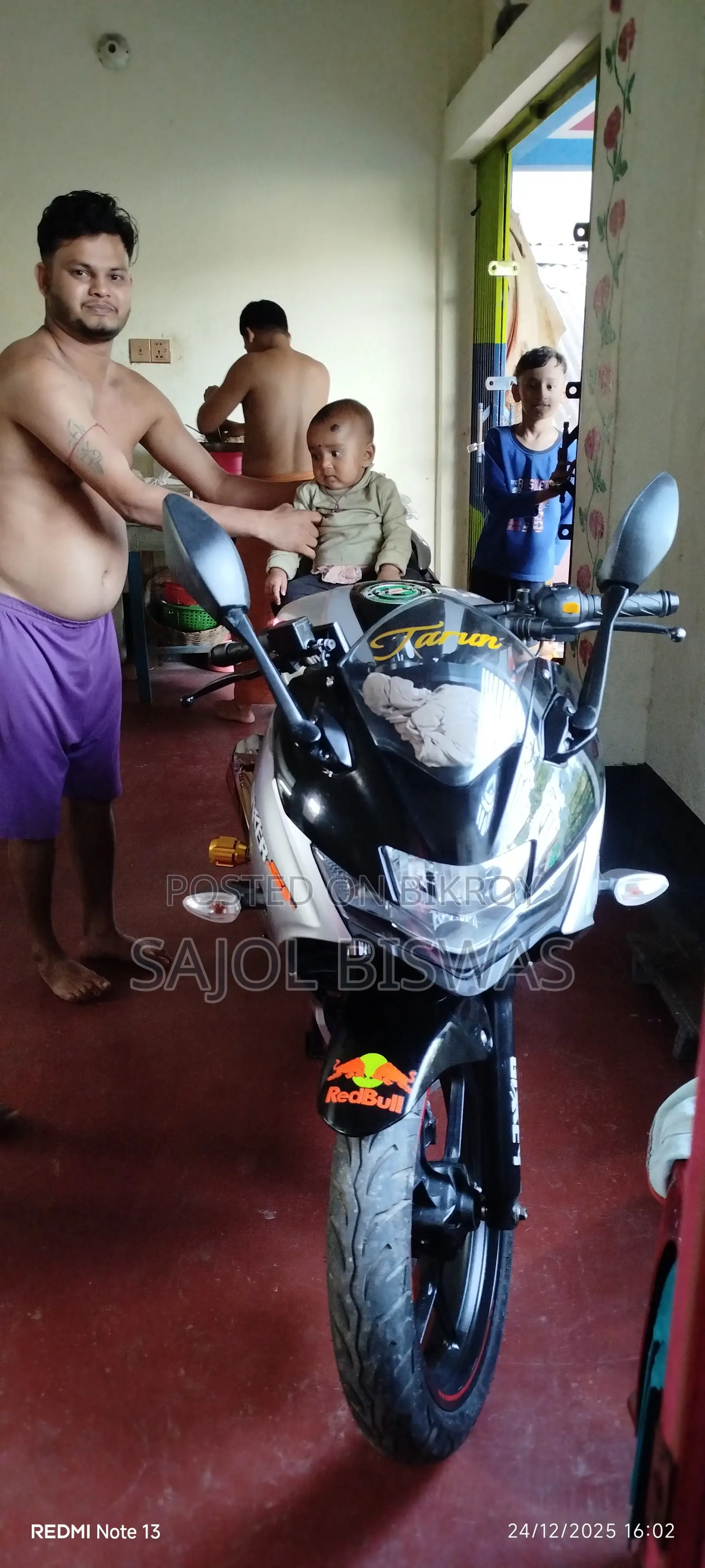 New Suzuki Gixxer SF 2023 White