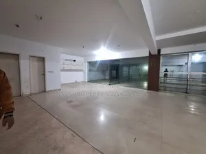 গুলশান ১-এ ৩০০০ বর্গফুটের ওপেন অফিস স্পেস ভাড়ার জন্য, চমৎকার ভিউ