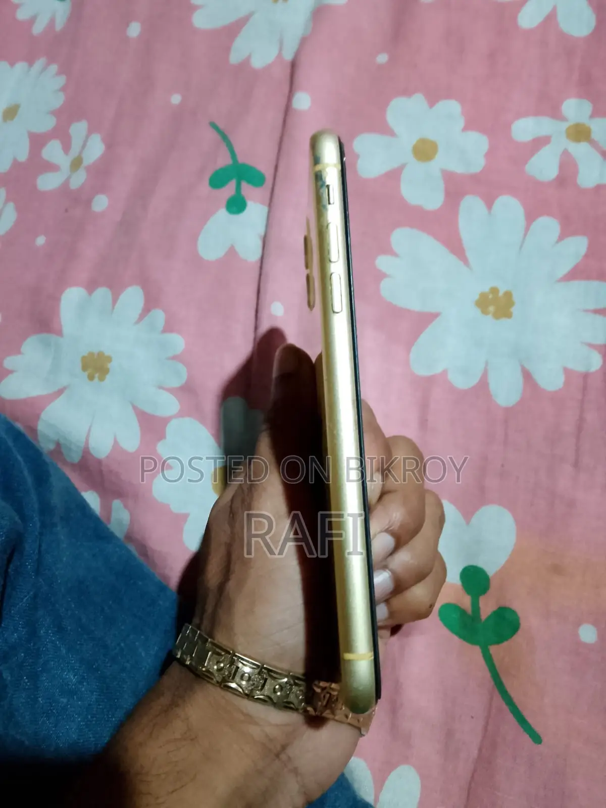 Apple iPhone 11 64 GB Yellow