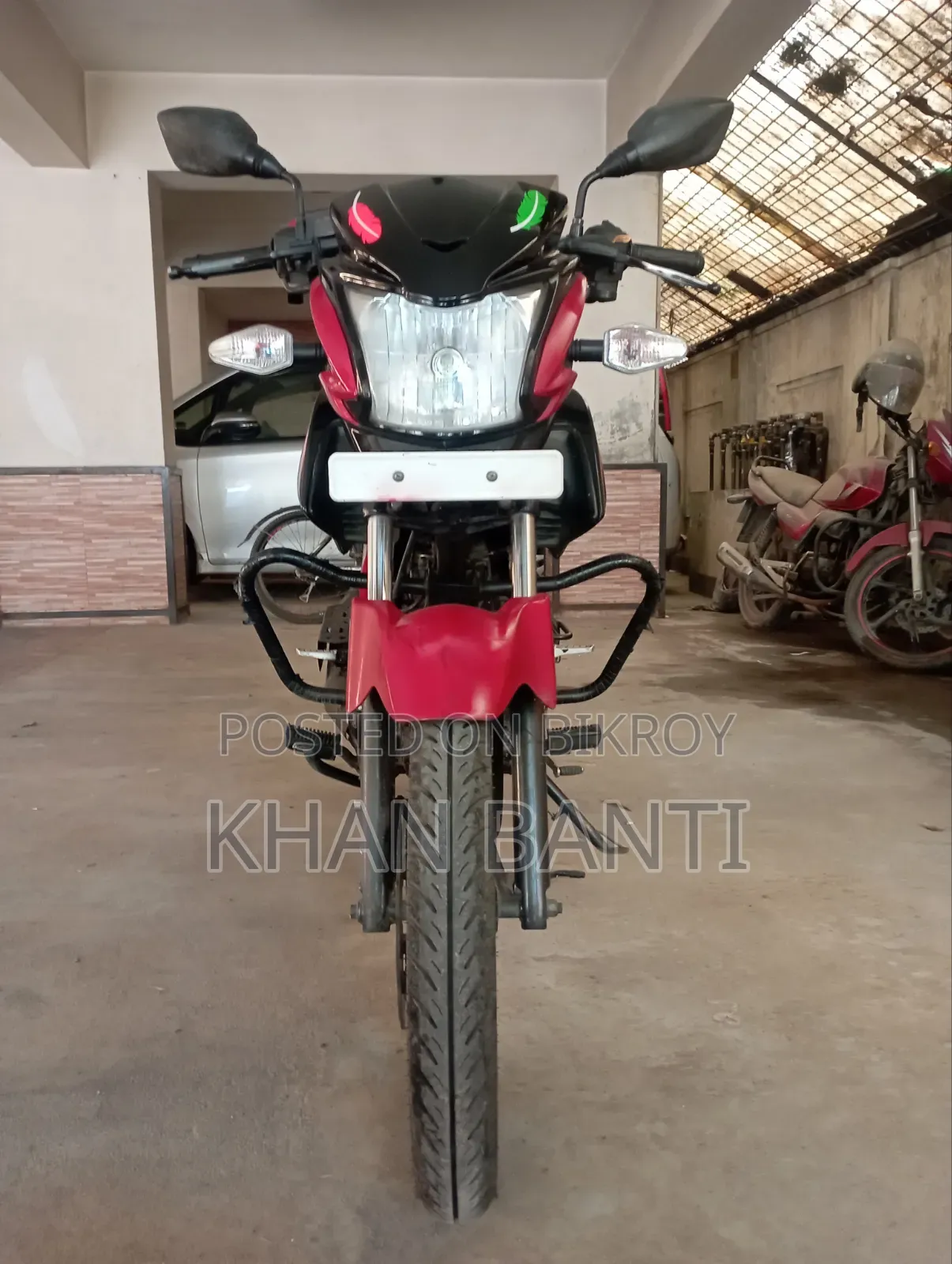 টিভিএস স্ট্রাইকার ১২৫ ২০২১ ব্ল্যাক