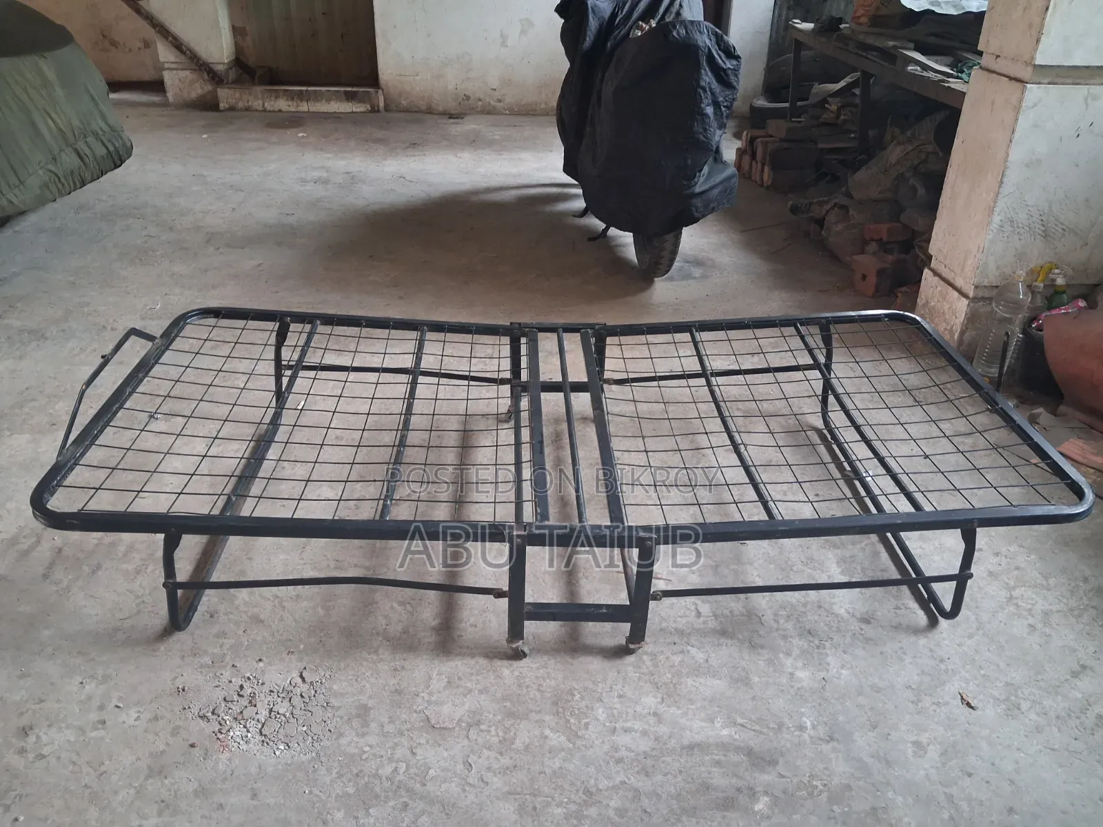 সিঙ্গেল খাট
