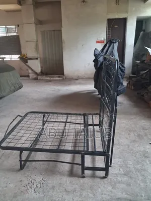 সিঙ্গেল খাট