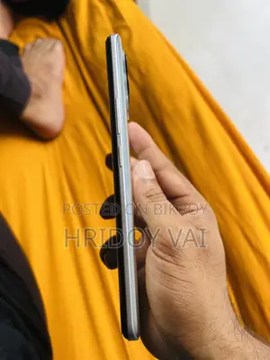 রিয়েলমি ৮ ৫জি ১২৮ জিবি কালো