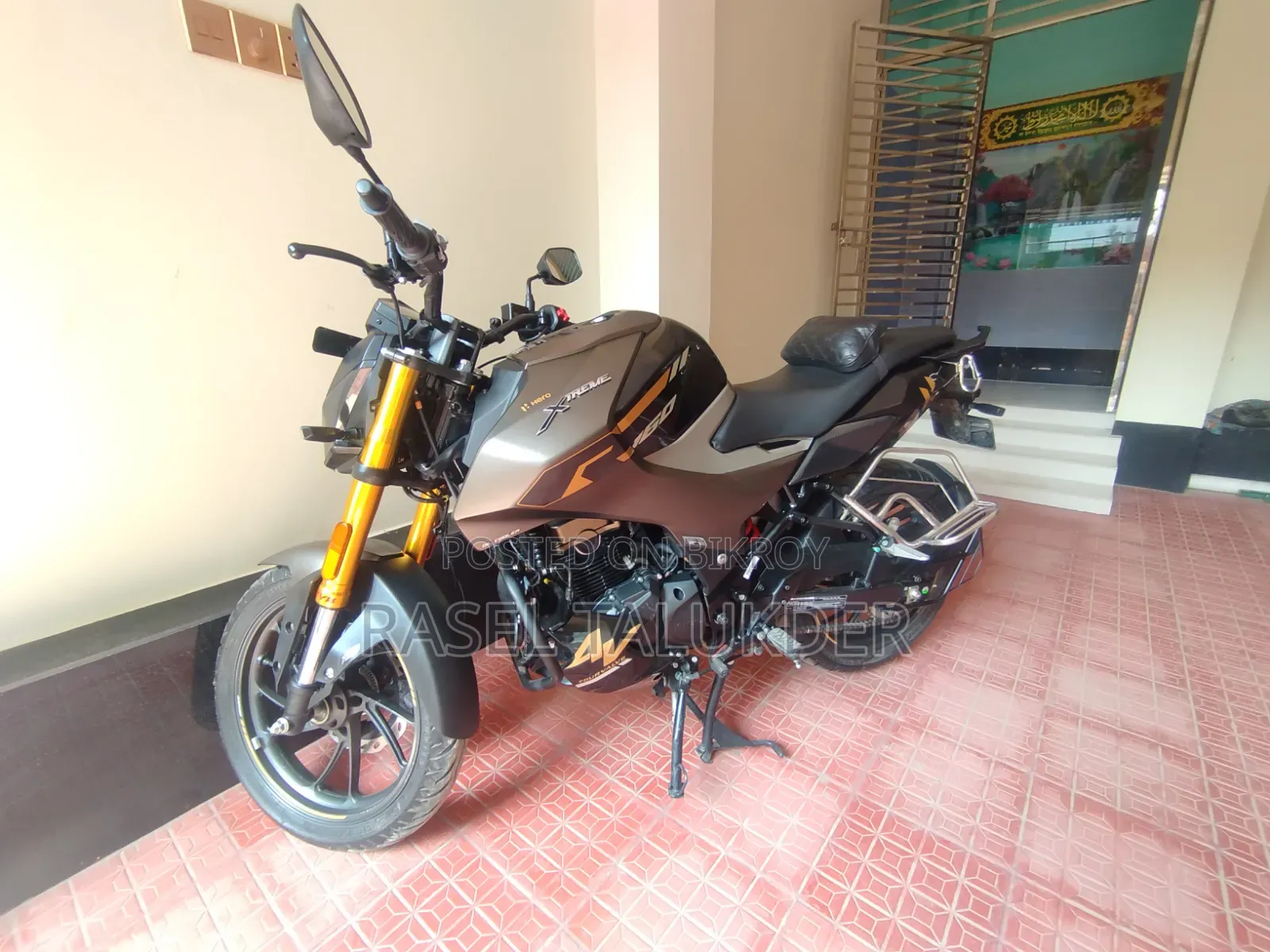 Hero Xtreme 160R 4V 2025 Brown