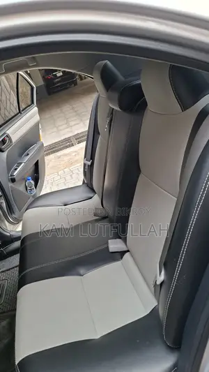 Toyota Axio 1.5 Hybrid 2-Wheel Drive 2014 Silver