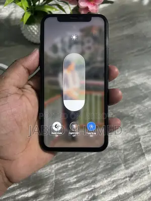 অ্যাপল আইফোন ১১ প্রো ২৫৬ জিবি সবুজ