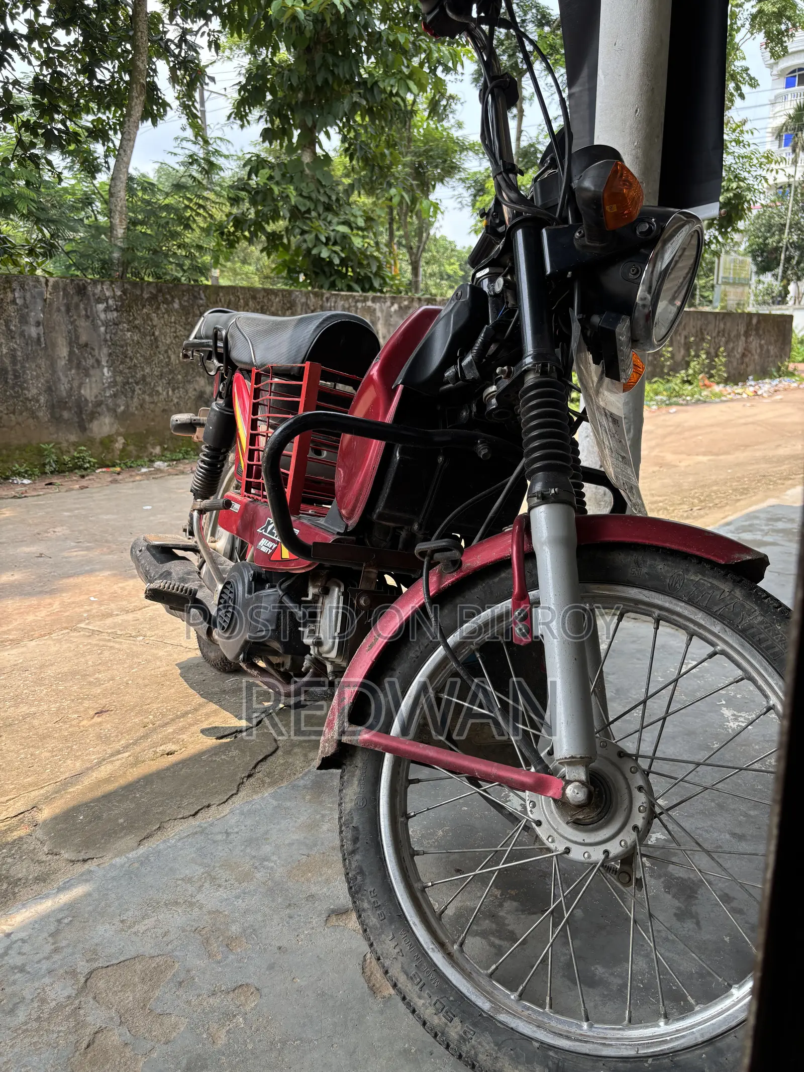 TVS XL 100 2021 Red