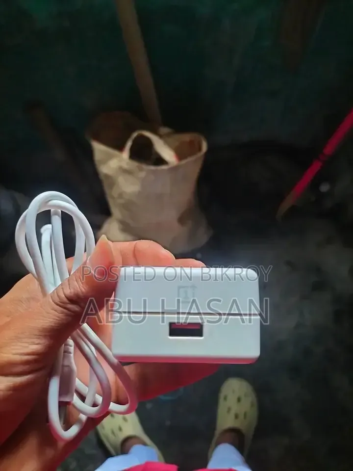 One adapter, bought 3 months ago for 1450, now asking 950