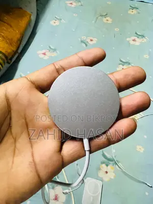 Magsafe Changer and Magsafe Power Bank