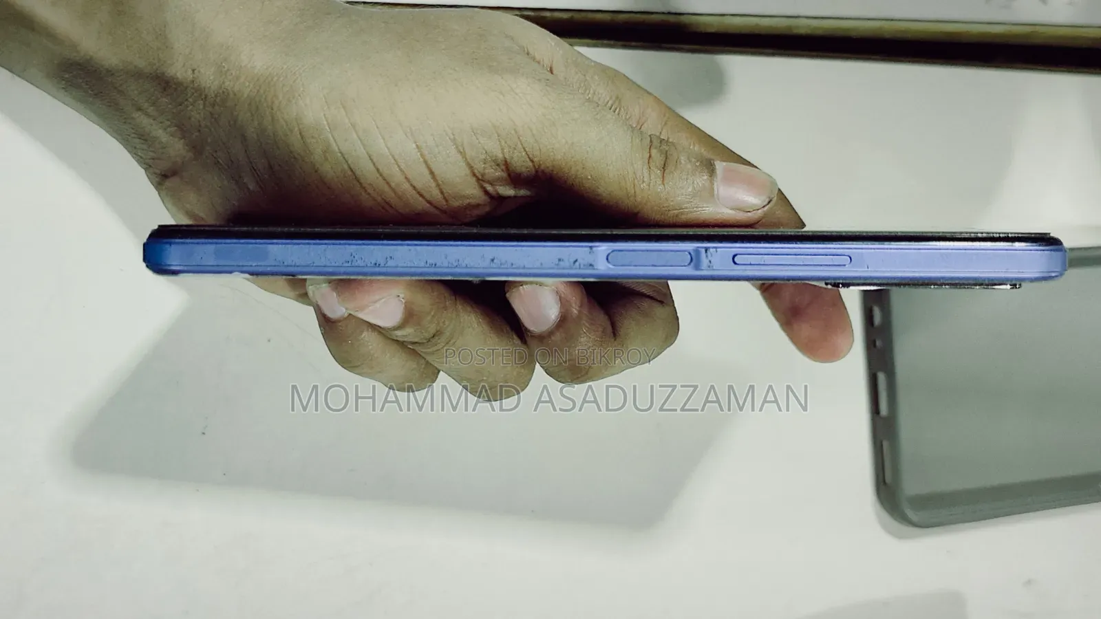 Vivo Y21 64 GB Blue
