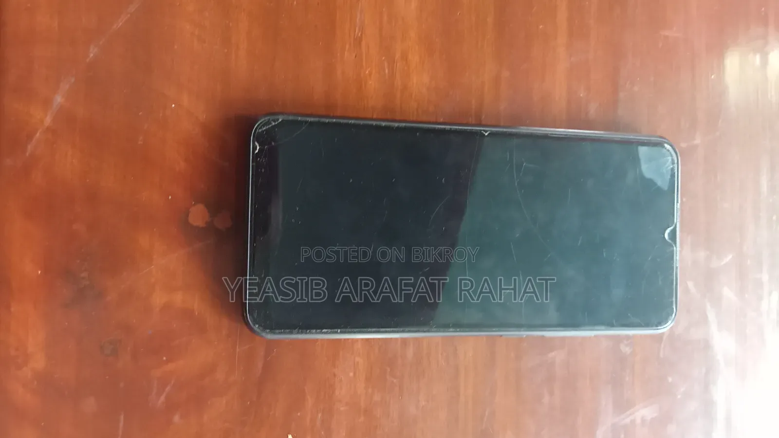মোবাইল ফোন ৩২ জিবি কালো