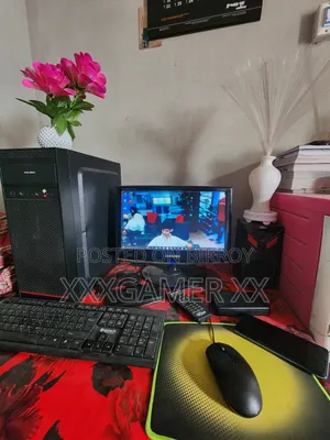 Desktop Computer 8GB Intel Core I5 SSD 512GB