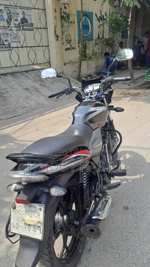 Bajaj Discover 125 2019 Black
