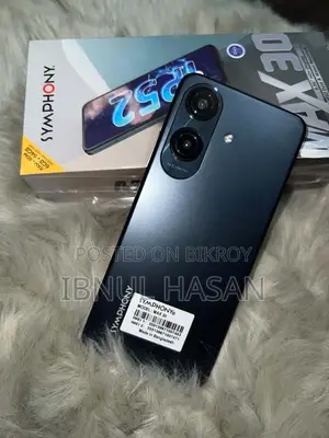 New Symphony Z33 32 GB Black