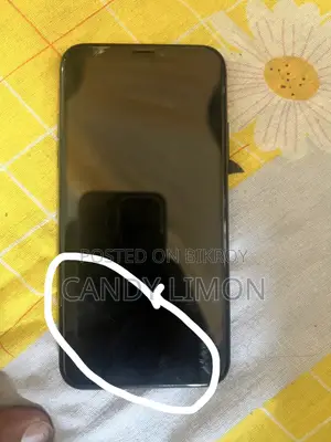 Apple iPhone X 64 GB Black